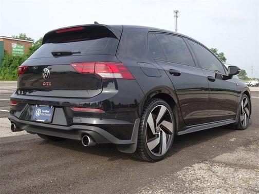2022 Volkswagen Golf GTI 2.0T SE