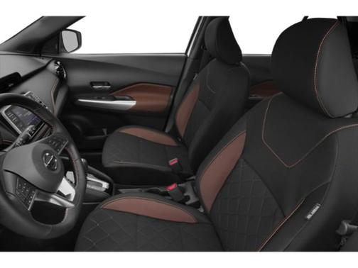 2019 Nissan Kicks SR