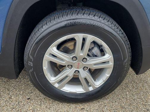 Downpour Metallic 2024 GMC Terrain SLE