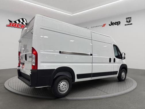 2025 RAM ProMaster 2500 Base