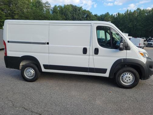 2025 RAM ProMaster 2500 Base