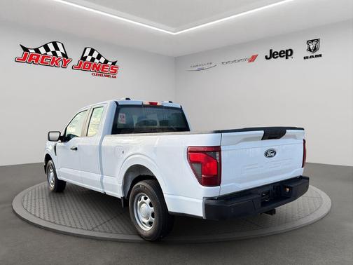 Oxford White 2024 Ford F-150 XL