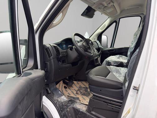 2025 RAM ProMaster 2500 Base
