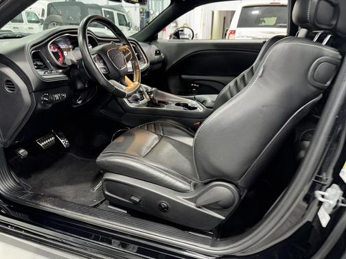 2022 Dodge Challenger SRT Hellcat