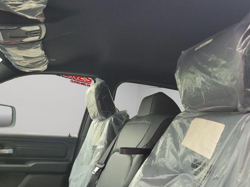 Bright White Clearcoat 2025 RAM 1500 Tradesman