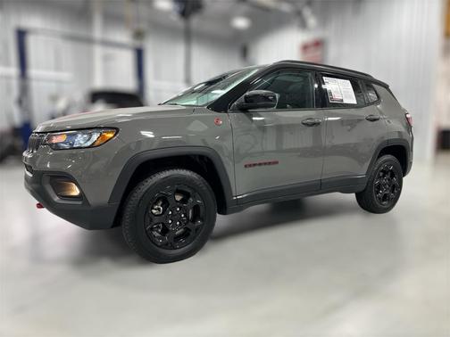 2023 Jeep Compass Trailhawk