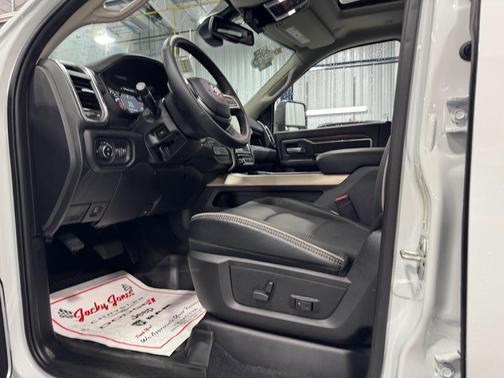2024 RAM 3500 Laramie
