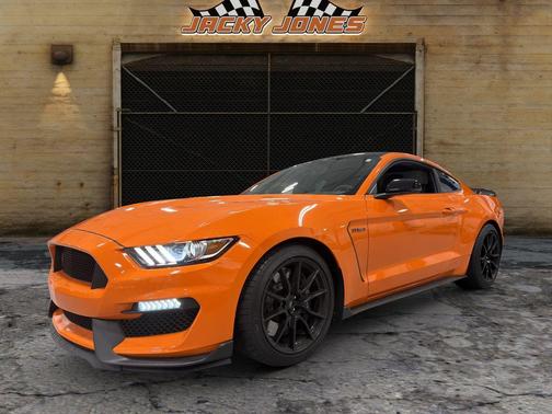 2020 Ford Shelby GT350 Base