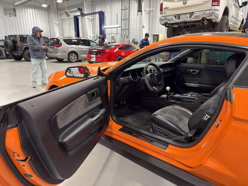 2020 Ford Shelby GT350 Base