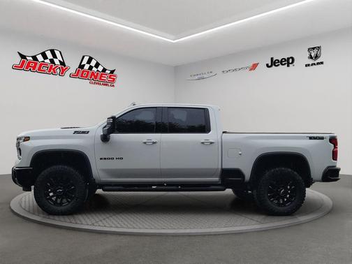 2025 Chevrolet Silverado 2500 LTZ