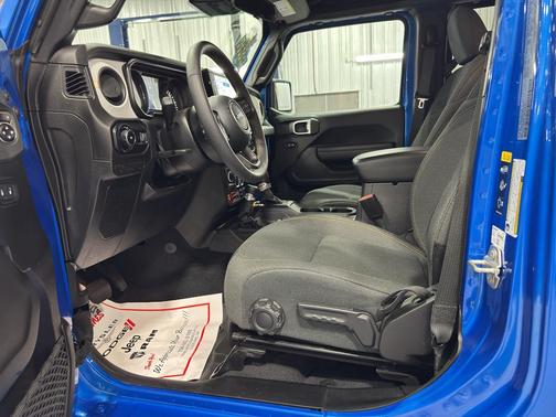 2024 Jeep Wrangler Sport