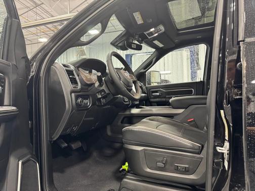 2025 RAM 3500 Laramie