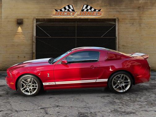 2013 Ford Shelby GT500 Base