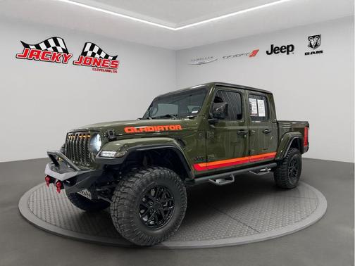 2023 Jeep Gladiator Sport