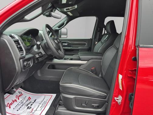 Flame Red Clearcoat 2026 RAM 2500 Laramie