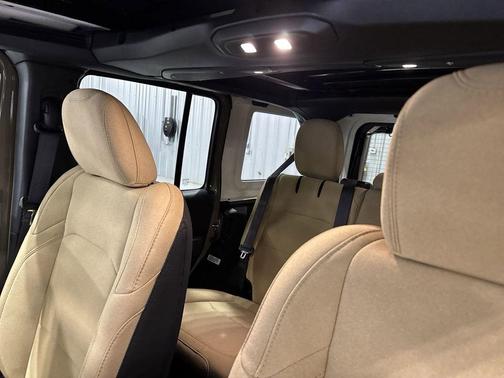2025 Jeep Wrangler 4xe Sport