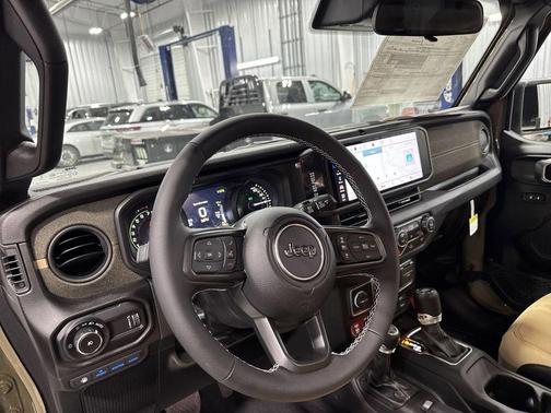 2025 Jeep Wrangler 4xe Sport