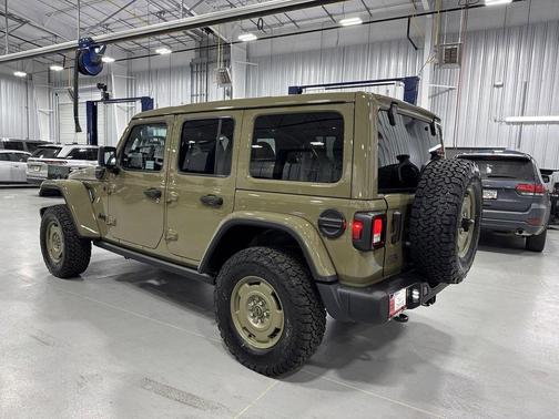 2025 Jeep Wrangler 4xe Sport