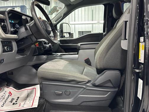 2023 Ford F-350 XLT