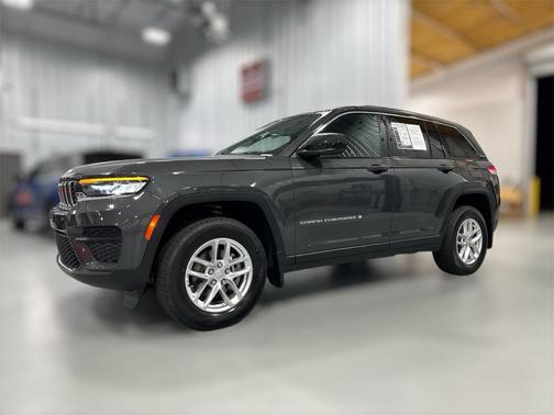 2025 Jeep Grand Cherokee Laredo X