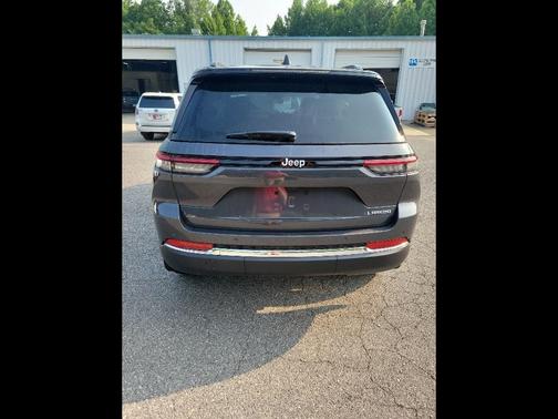 2025 Jeep Grand Cherokee Laredo X