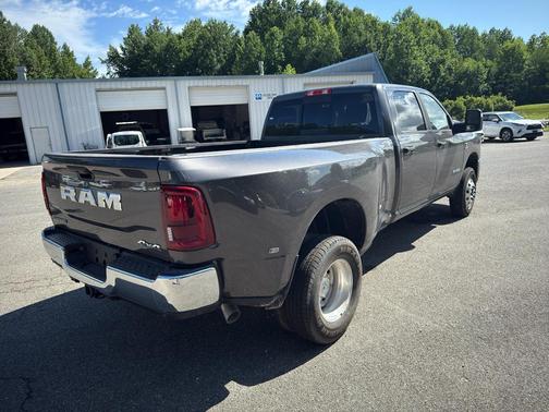 2025 RAM 3500 Big Horn