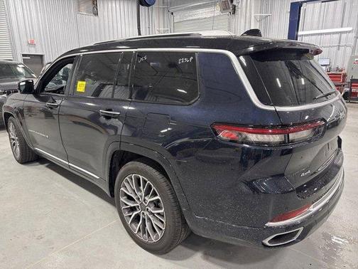 2023 Jeep Grand Cherokee L Summit