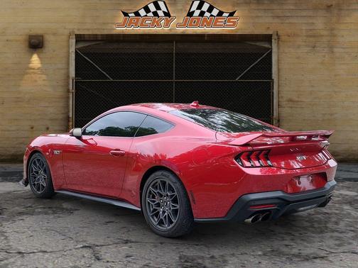 Rapid Red Metallic Tinted Clearcoat 2024 Ford Mustang GT Premium