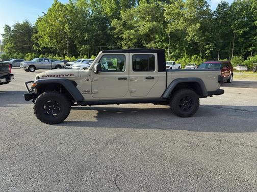 2020 Jeep Gladiator Mojave