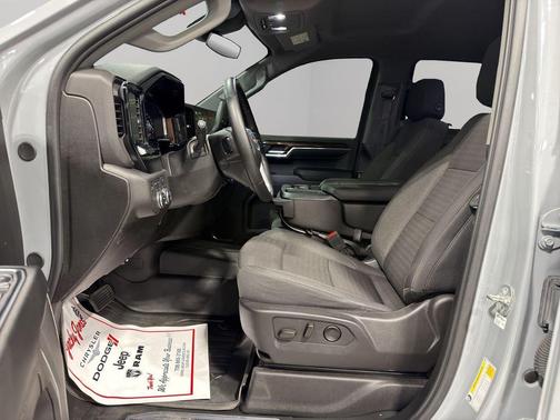 2024 GMC Sierra 1500 SLE