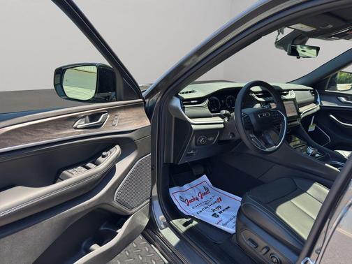 Metallic 2026 Jeep Grand Cherokee L Limited