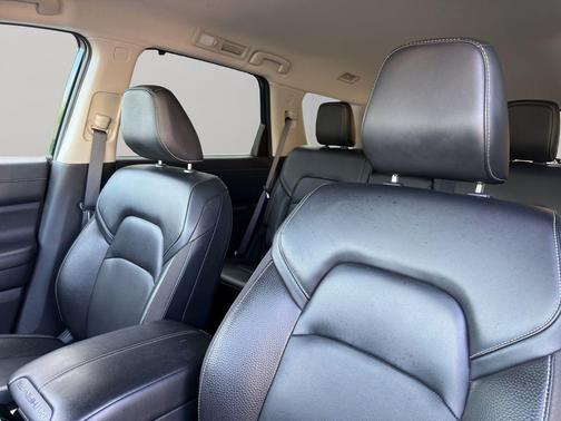 Obsidian Green 2022 Nissan Pathfinder SL