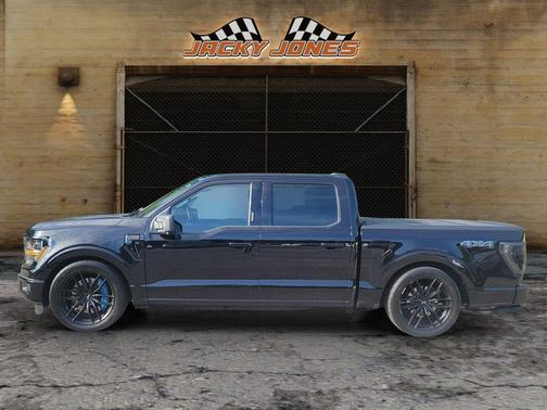 Agate Black Metallic 2024 Ford F-150 XLT
