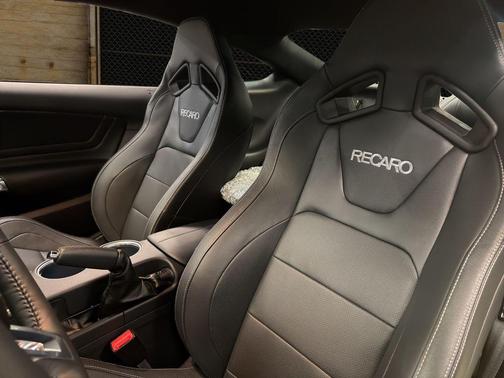 2021 Ford Mustang Mach 1