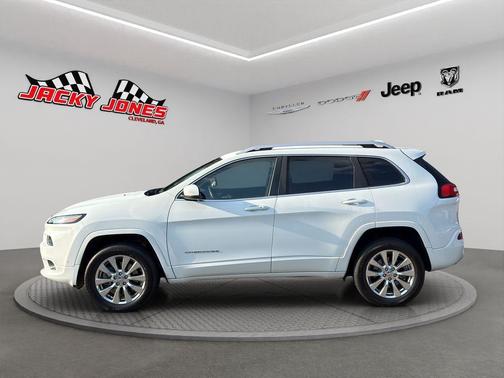 2016 Jeep Cherokee Overland