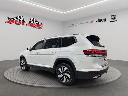 2025 Volkswagen Atlas 2.0T SEL