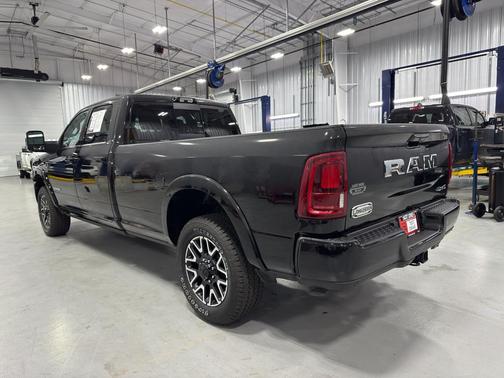 2025 RAM 3500 Limited