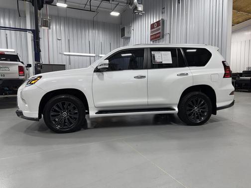 2022 Lexus GX 460 Base
