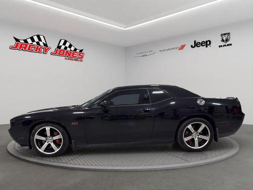 2013 Dodge Challenger SRT8