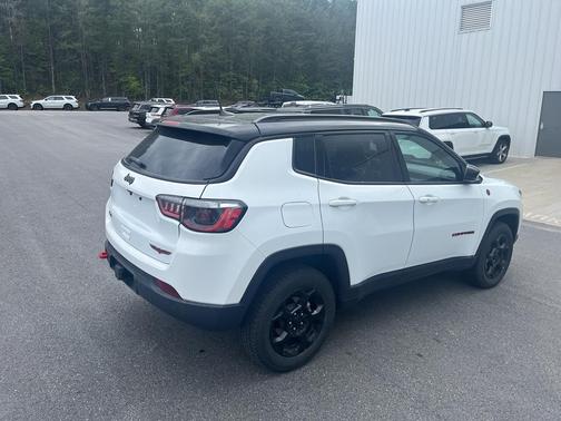 2024 Jeep Compass Trailhawk