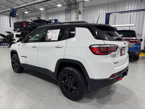 2024 Jeep Compass Trailhawk
