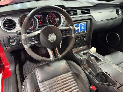 2014 Ford Shelby GT500 Base