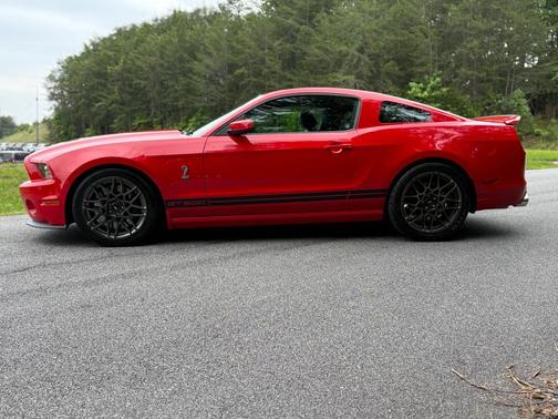 2014 Ford Shelby GT500 Base