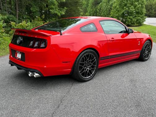 2014 Ford Shelby GT500 Base