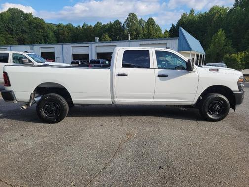 2025 RAM 2500 Tradesman
