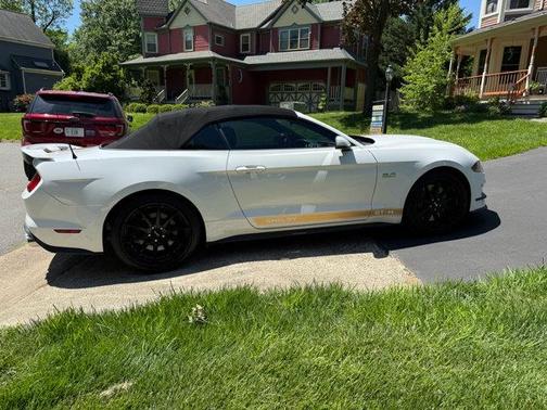 2022 Ford Mustang GT Premium
