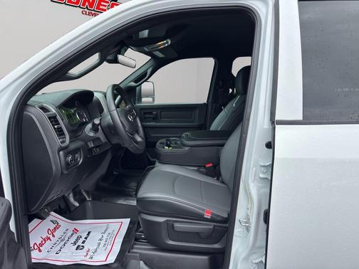 Bright White Clearcoat 2026 RAM 3500 Tradesman