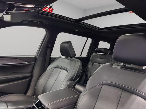 2025 Jeep Grand Cherokee L Overland