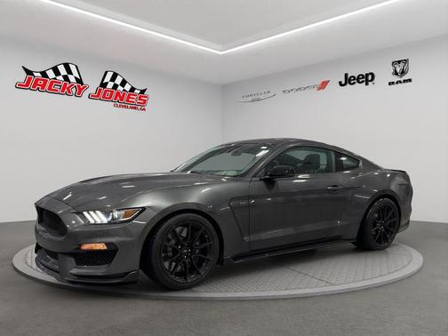 2020 Ford Shelby GT350 Base