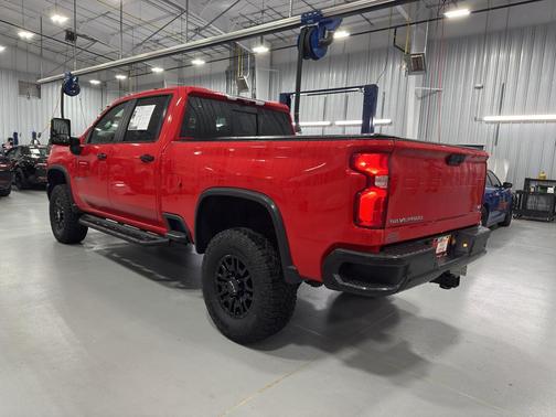 2024 Chevrolet Silverado 2500 ZR2